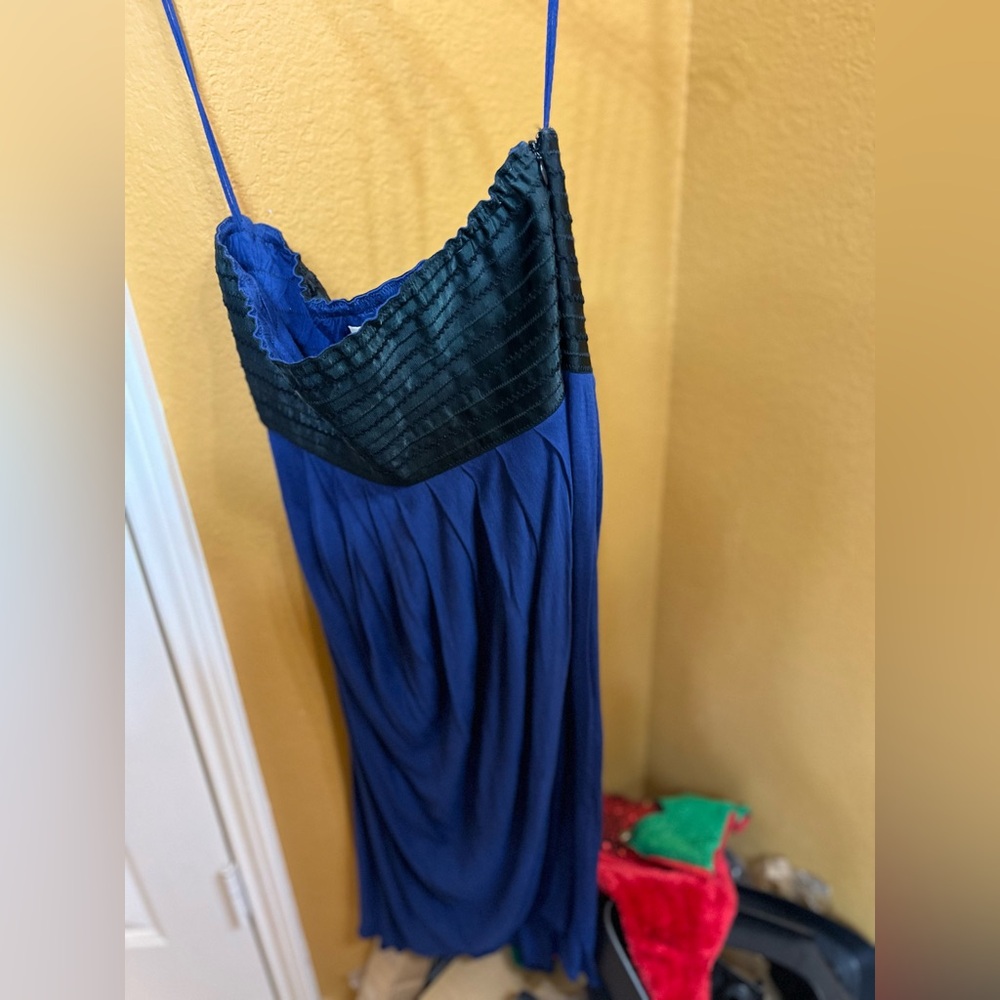Elizabeth and James Blue Ruched Strapless Dress - Picture 7 of 7